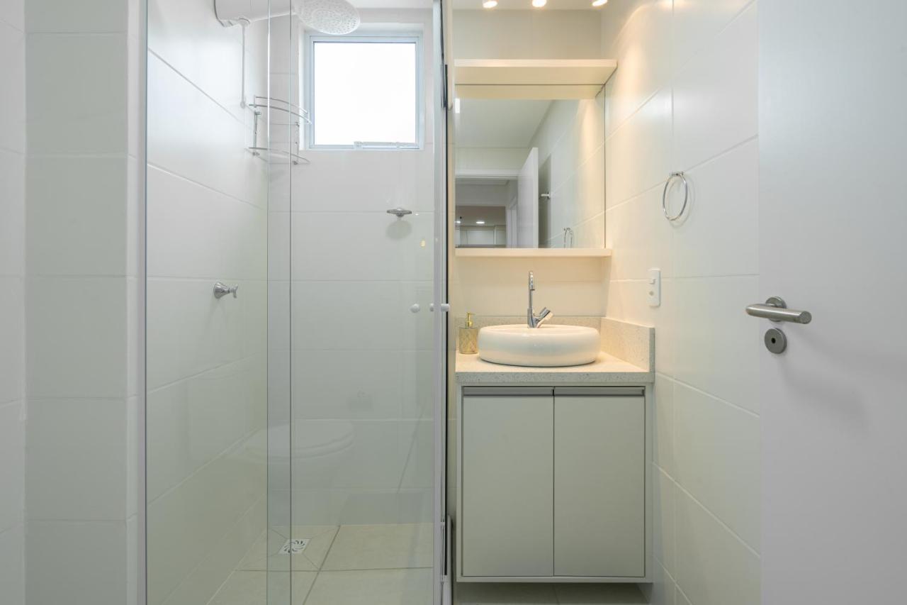 Apartamento Com Vista Mar, Ar-Condicionado, Wi-Fi Condominio Com Piscina, Quadra De Esportes Playground Infantil A 15 Minutos Do Beto Carreiro Piçarras المظهر الخارجي الصورة