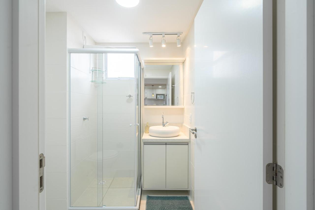 Apartamento Com Vista Mar, Ar-Condicionado, Wi-Fi Condominio Com Piscina, Quadra De Esportes Playground Infantil A 15 Minutos Do Beto Carreiro Piçarras المظهر الخارجي الصورة