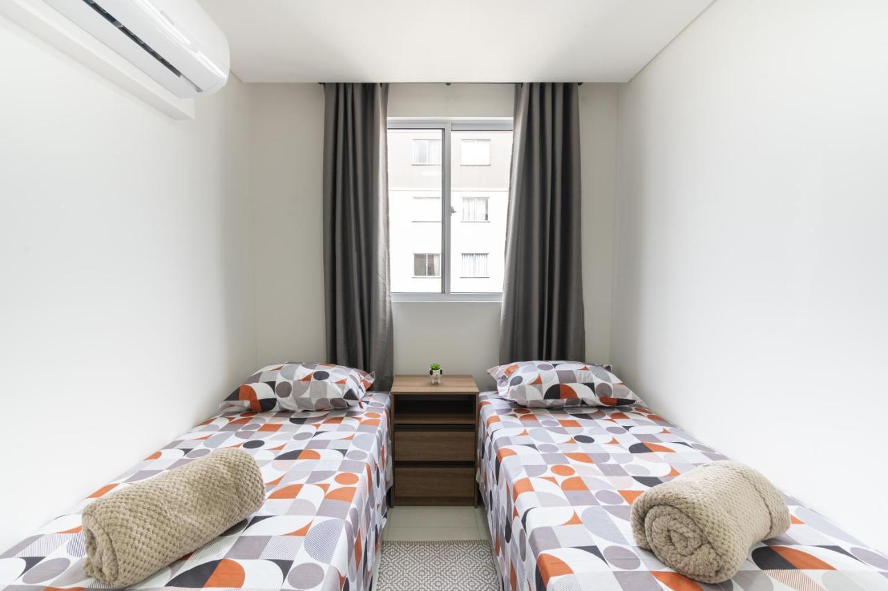 Apartamento Com Vista Mar, Ar-Condicionado, Wi-Fi Condominio Com Piscina, Quadra De Esportes Playground Infantil A 15 Minutos Do Beto Carreiro Piçarras المظهر الخارجي الصورة